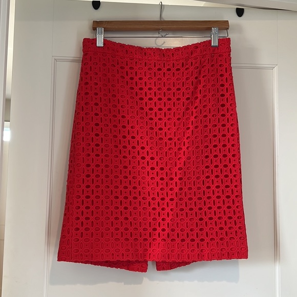 J Crew red eyelet no 2 pencil skirt - Picture 5 of 10